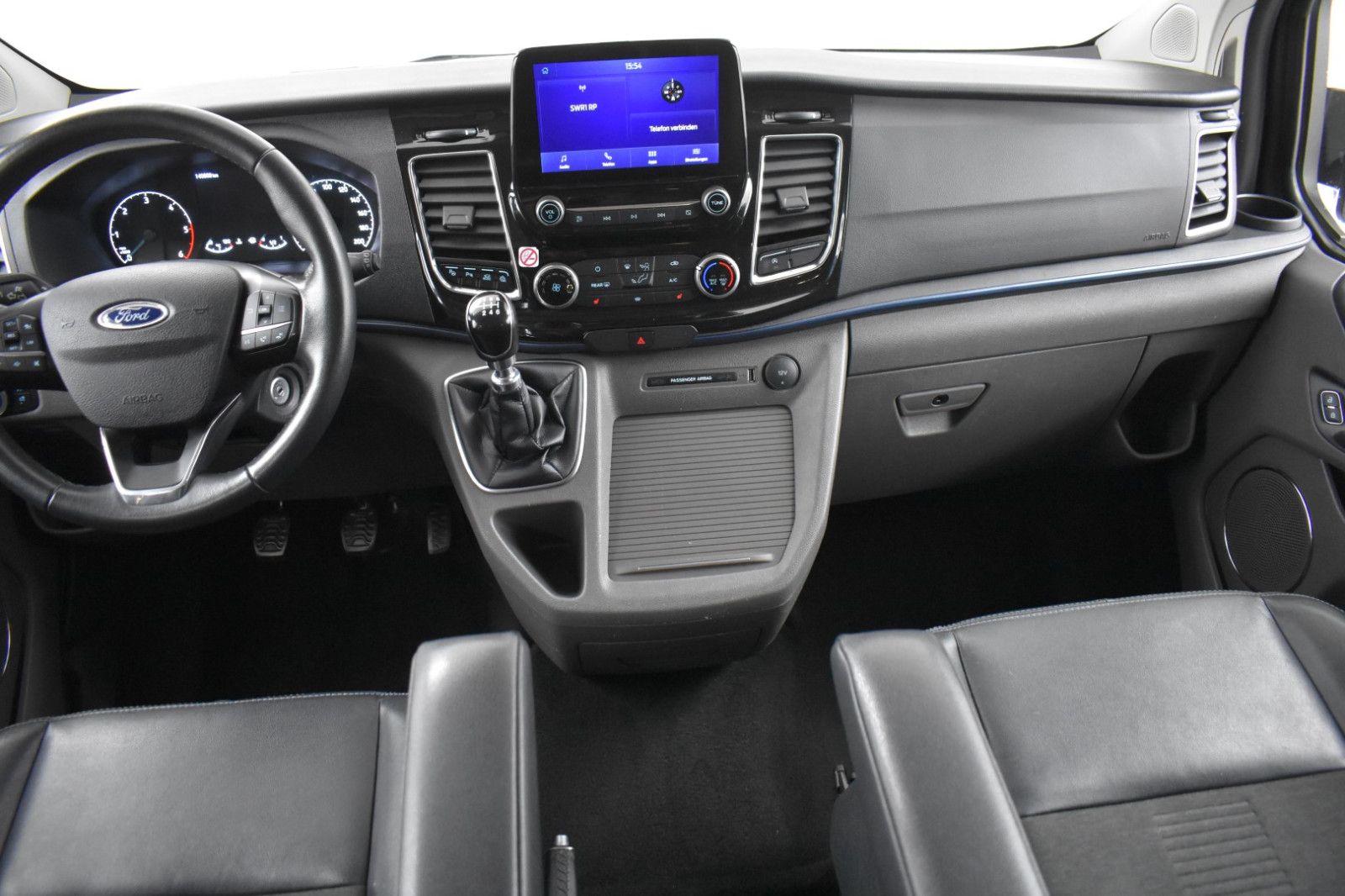 FORD Tourneo Cust 320 Activ 8SI+NAV+XEN+SHZ+ACC+LEDER - Image 12