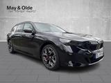 BMW 540 d xDrive Sportpaket HUD AD StandHZG AHK-klap - BMW 5er Reihe: Schwarz
