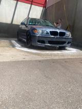 BMW E46 325I - BMW 325 aus 2003: 325i