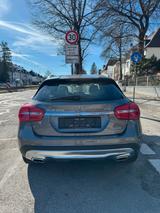 Mercedes-Benz CLA 220 CDI 4MATIC - Mercedes-Benz CLA 220: Cdi