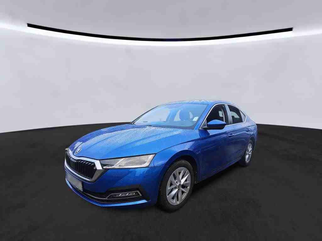 Skoda Octavia Lim iV 1.4 eTSI DSG Style Matrix AHK ACC