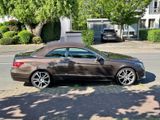Mercedes-Benz E 200 Sport Edition Autom. Cabrio - : Privatanbieter, Auto
