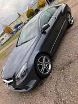 Mercedes-Benz E 220 Coupé E 220 CDI BlueEFFICIENCY AVANTG.... - Mercedes-Benz E 220: Coupe, Cdi