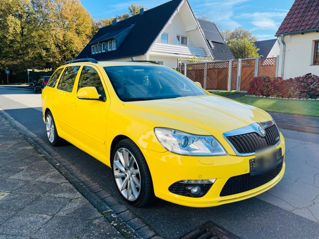 Skoda Octavia 2.0 TDI RS Combi 2. Hand Tüv...