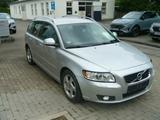 Volvo V50 D2 Business Edition - gebrauchte Volvo V50 aus dem Jahr 2012