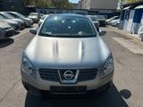 Nissan Qashqai 2.0 4X4*Aut*Leder*PDC*P-Dach*1.Hand*Top* - Nissan Qashqai: 2.0