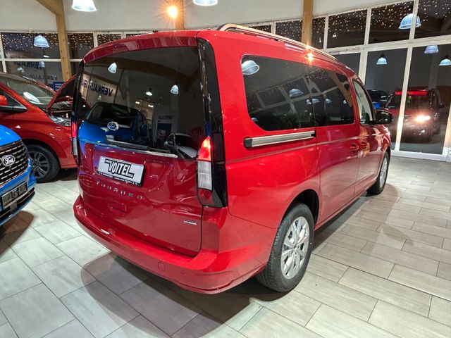 Ford Grand Tourneo Connect PHEV Titanium