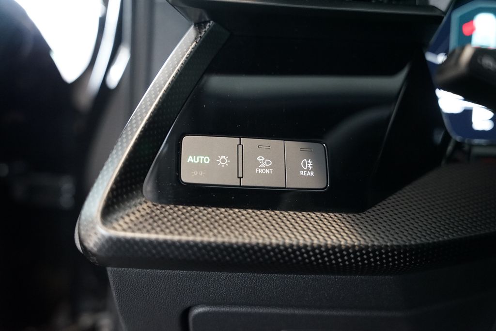 AUDI RS3 Sportback | Panoramic Roof | Bucket Seats | Carbon Fiber AUDI RS3 Sportback | Panoramic Roof | Bucket Seats | Carbon Fiber