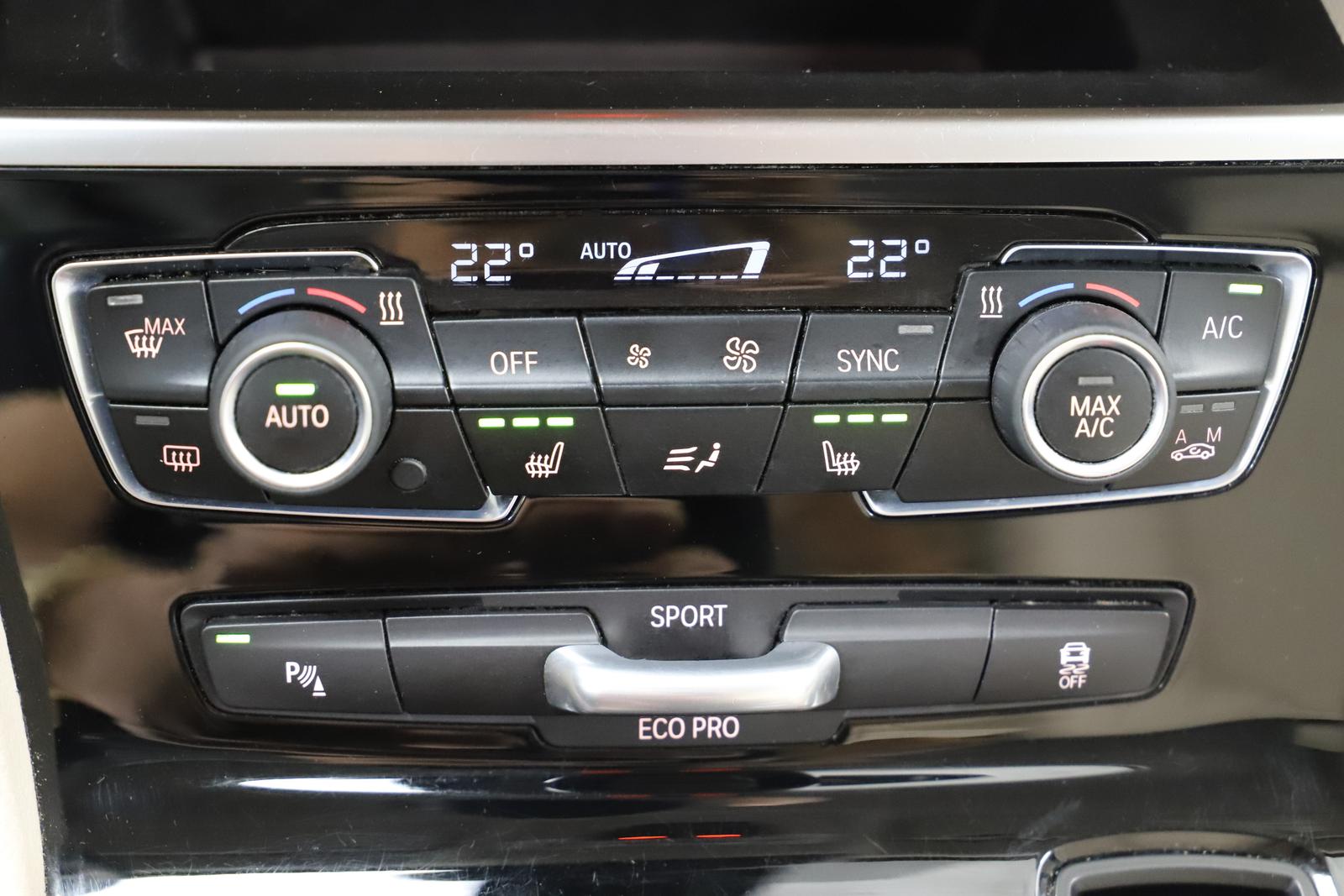 BMW 218i Gran Tourer 1.5 140PS Automatik Luxury Line