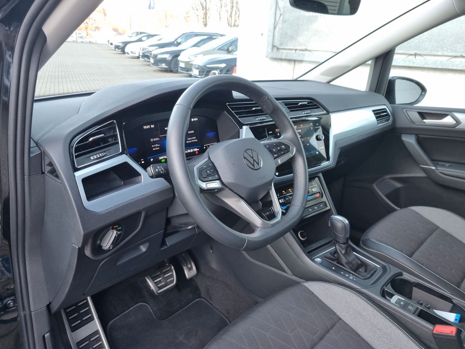 Volkswagen Touran - Bild 14