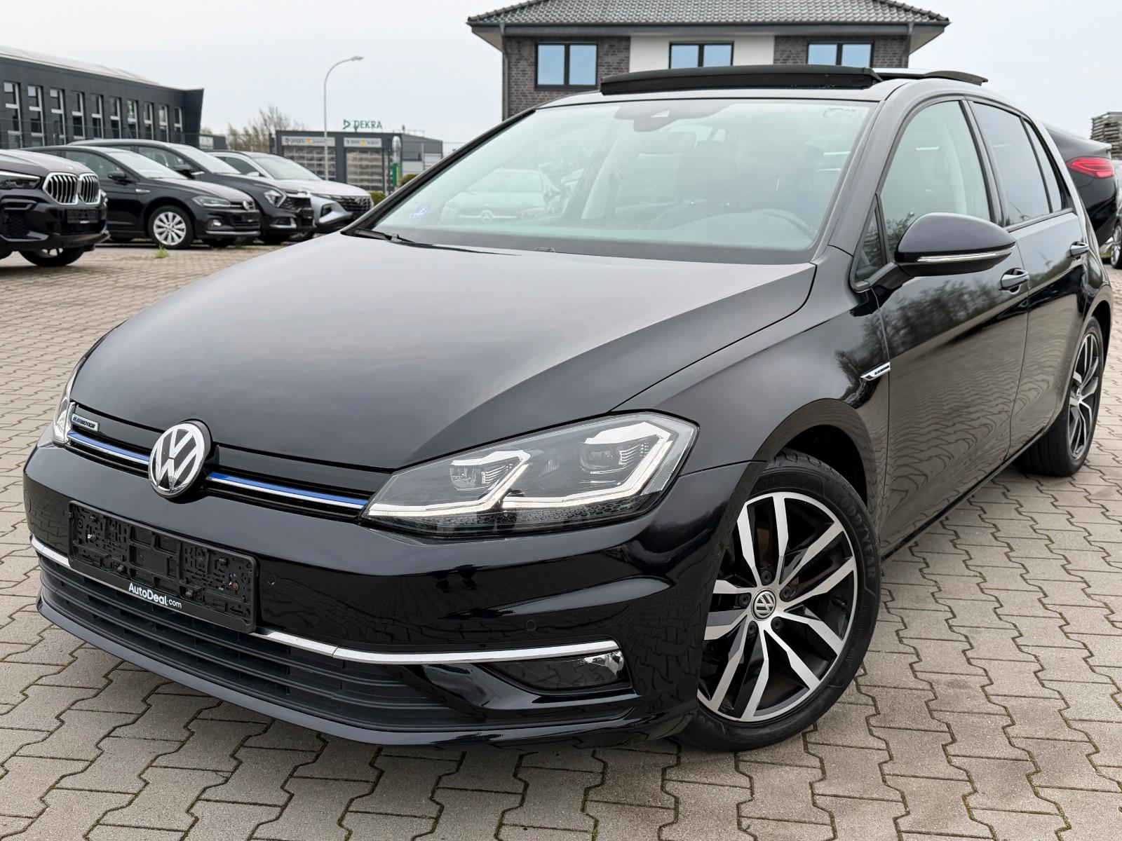 Volkswagen Golf 1.5 TSI High Exclusive *Panoramadach