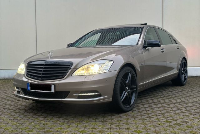 Mercedes-Benz S 350 L | 20ZollAMG | Massagesitze | HU Neu |