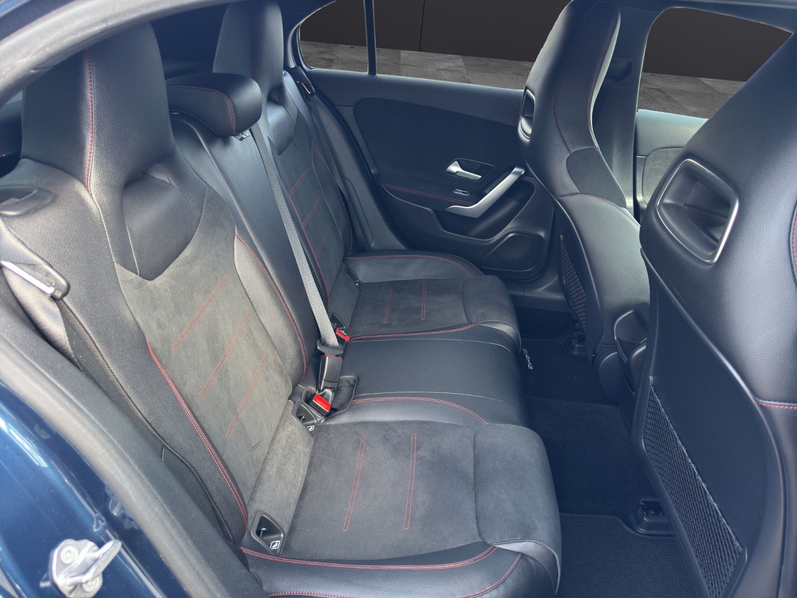 Fahrzeugabbildung Mercedes-Benz A 200 AMG Line LED*Navi*Keyless*Cam