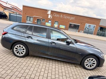 BMW 330 - 2