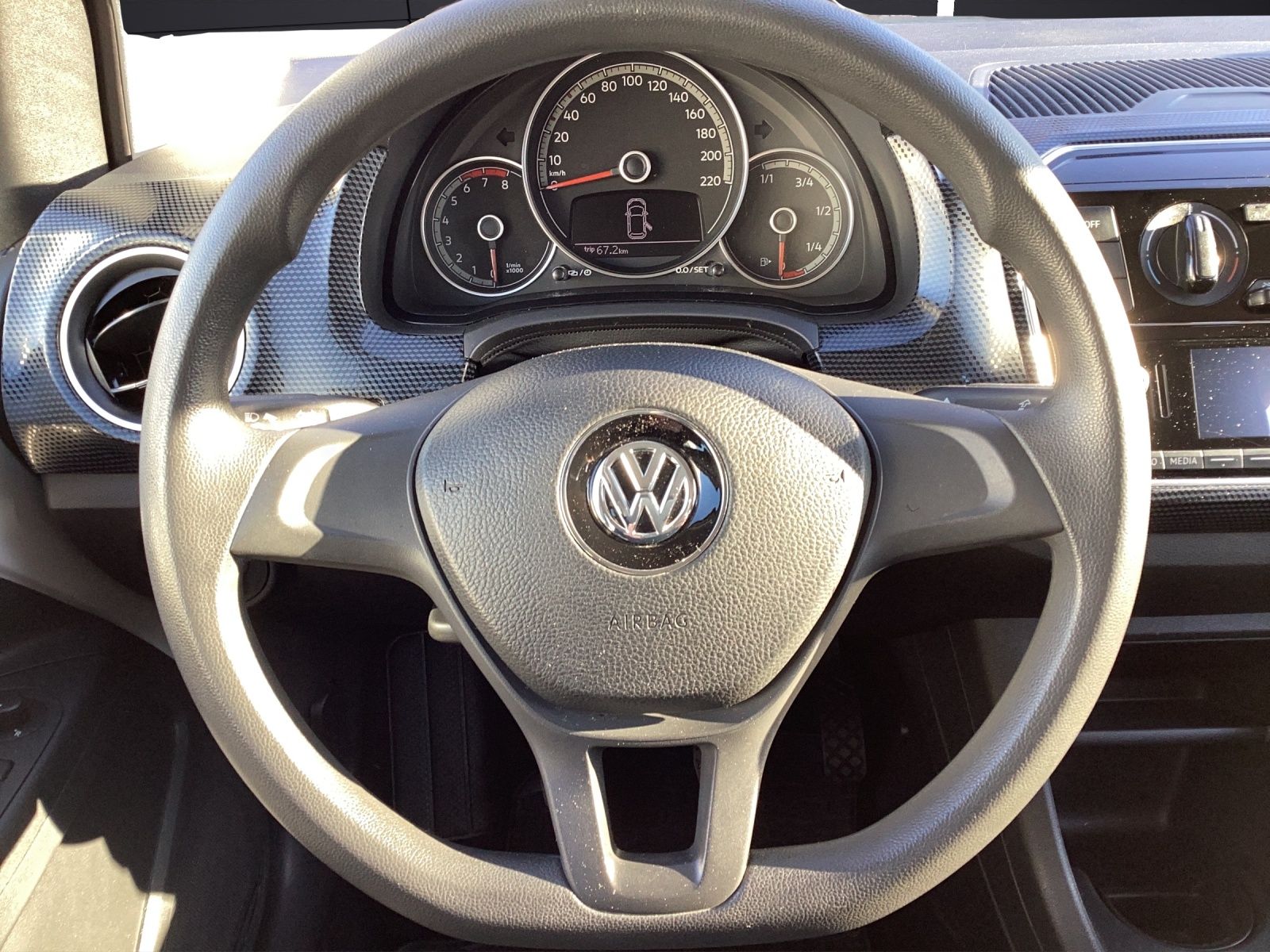 Fahrzeugabbildung Volkswagen up! move up! BMT/Start-Stopp KLIMA SHZ RADIO