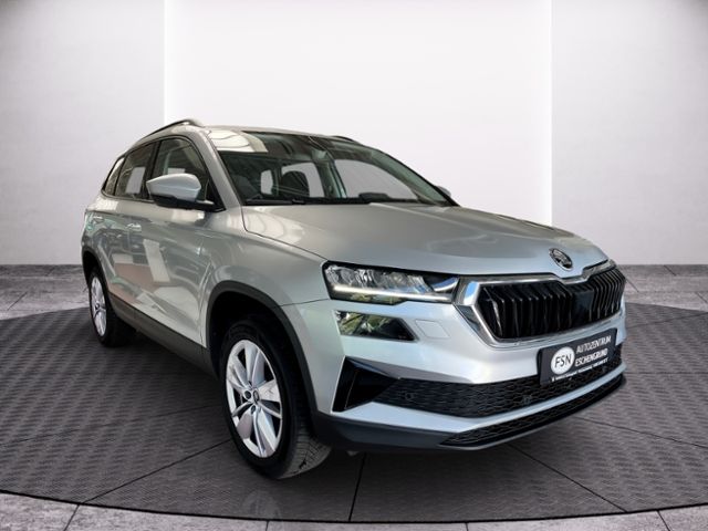 Fahrzeugabbildung SKODA Karoq 1.5 TSI DSG SELECTION NAVI LED KAMERA GJR