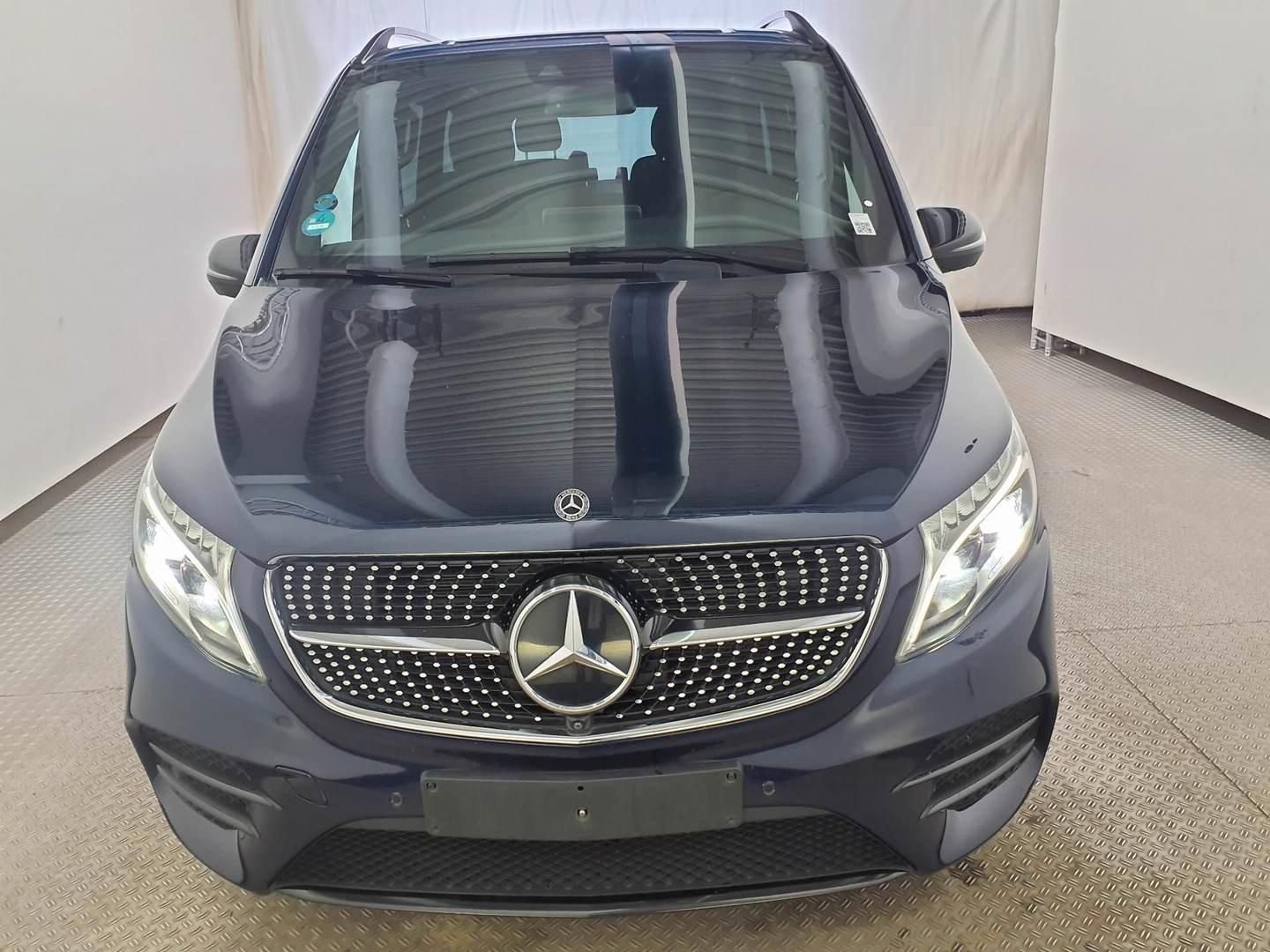 Mercedes-Benz V 300d 4Matic AMG /Sitzklima /LEDER / 360°KAMERA