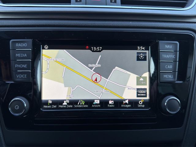 Skoda Rapid Spaceback Clever 1.4 TDI °Xenon°SHZ°Navi°