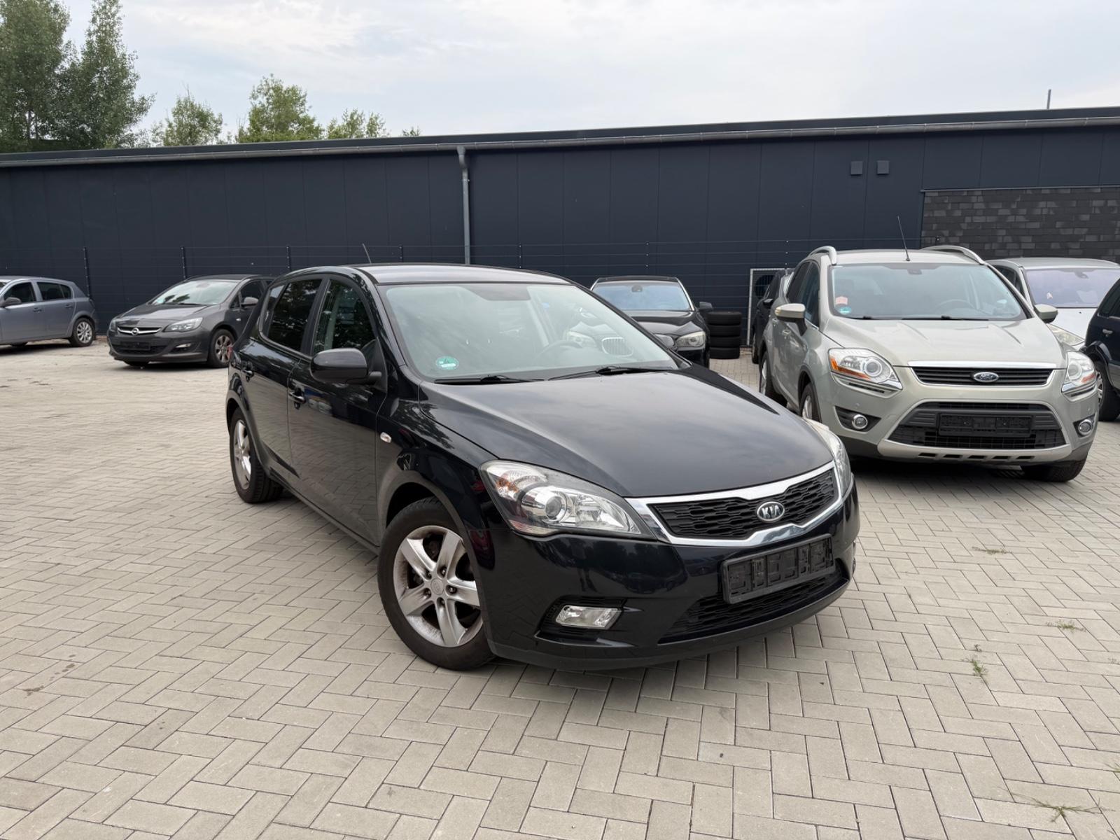 Kia ANDERE Ceed Vision 1.4