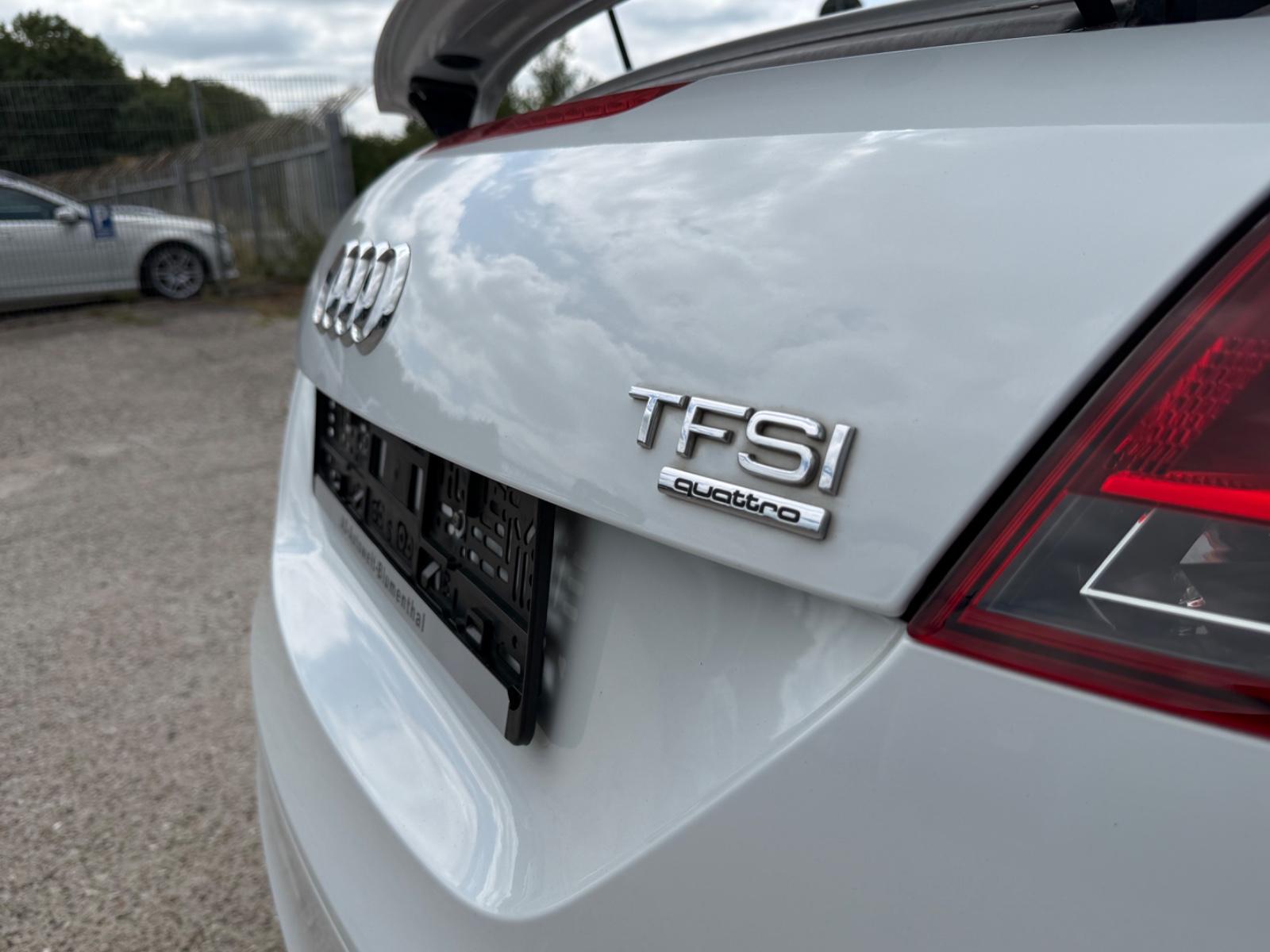Audi TT Roadster 2.0 TFSI quattro *3 x S-Line*BOSE*