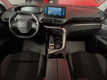 Peugeot 5008 - 10