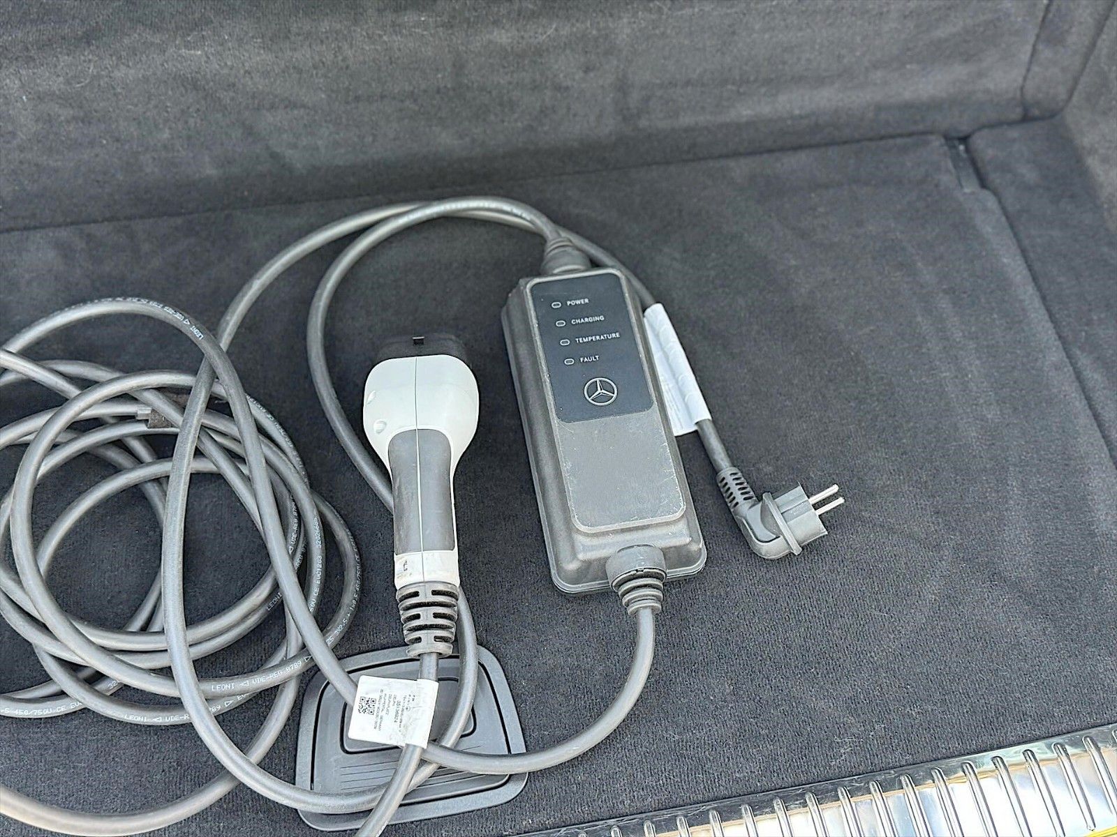 Fahrzeugabbildung Mercedes-Benz E 300 de AMG Line Business *Widescreen*LED*