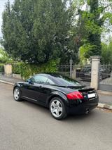 Audi TT Coupe 1.8T 132 kW - - Audi TT in Dresden