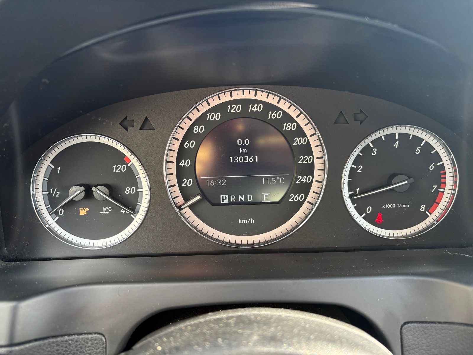 Fahrzeugabbildung Mercedes-Benz C 180 T CGI BE Aut Navi SHZ Classic PDC Tempomat