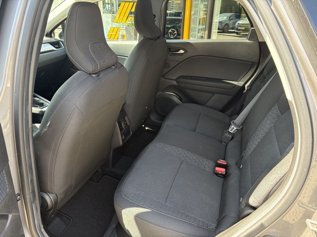 RENAULT Captur - Bild 9