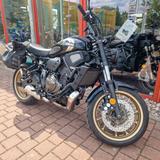 Yamaha XSR700 viel Zubehör erst 2320km - YAMAHA XSR700