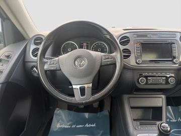 Volkswagen Tiguan - 9
