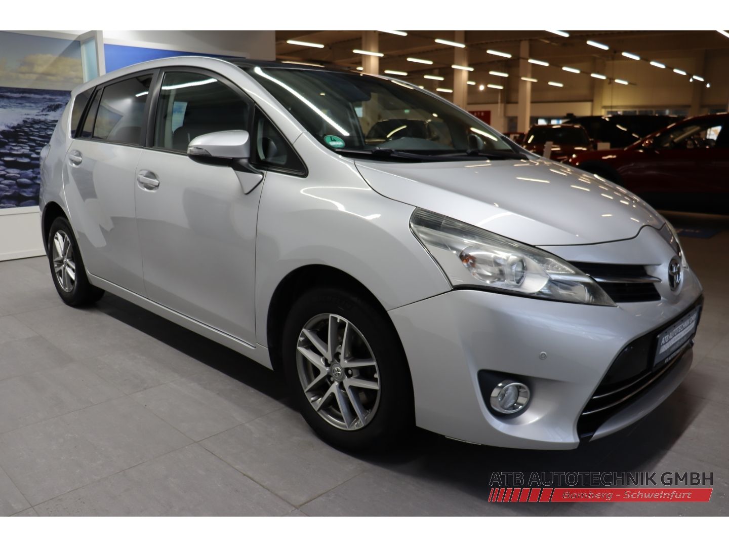 Fahrzeugabbildung Toyota Verso 1.8l Multidrive S Skyview Edition 5-Sitzer