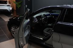 MERCEDES-BENZ A 200 d Limousine 4Matic*CAM*AMBIENTE*PANO*SOUND