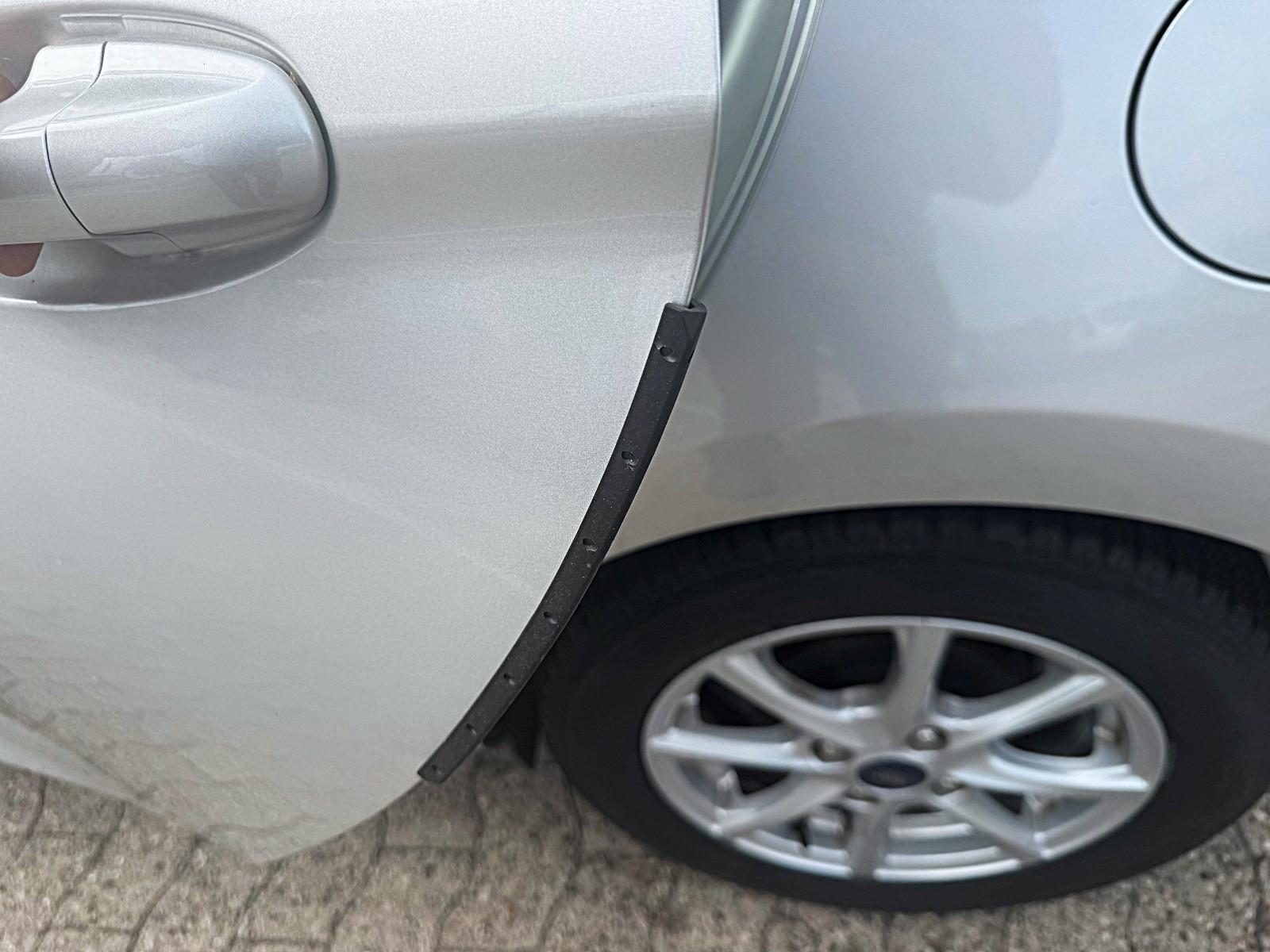 Ford Fiesta Cool & Connect 5-türig (viele Extras)