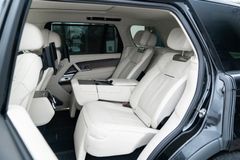 LAND ROVER Range Rover SV / 360° / PANO / LWB / P615 / 23" LAND ROVER Range Rover SV / 360° / PANO / LWB / P615 / 23"