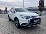 Mitsubishi Outlander 2.0 MIVEC Active ClearTec 2WD CVT ... - Mitsubishi Outlander: Cvt