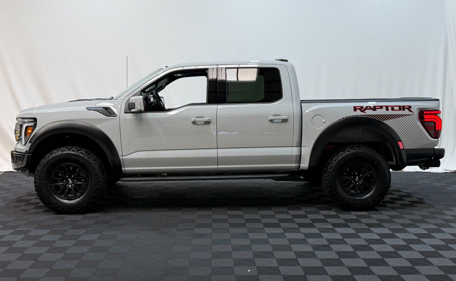 Fahrzeugabbildung Ford F-150 RAPTOR  EcoBoost®  3.5L V6 *MY25*