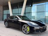 PorschePanameraS/E-Hybrid/20/LED/Schiebe/Top - Porsche Panamera mit Hybrid-Antrieb