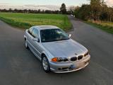 BMW E46 320i Coupé 2.0L - BMW 320 aus 1999: 320i