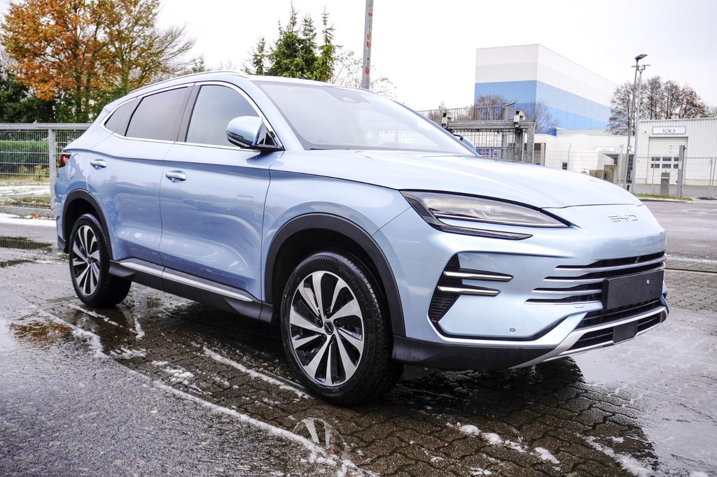 BYD SEAL U