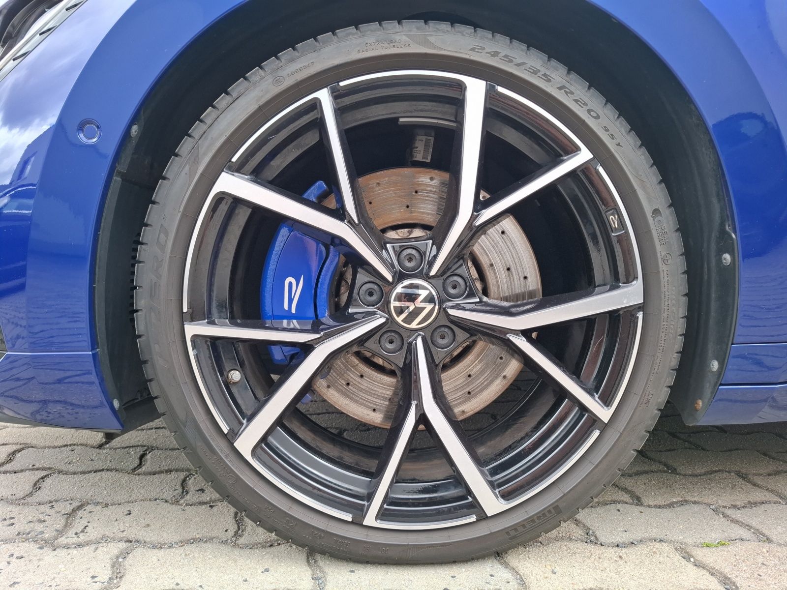 Fahrzeugabbildung Volkswagen Arteon SB R DSG 4M Matrix AID ACC RFK Harman 20"