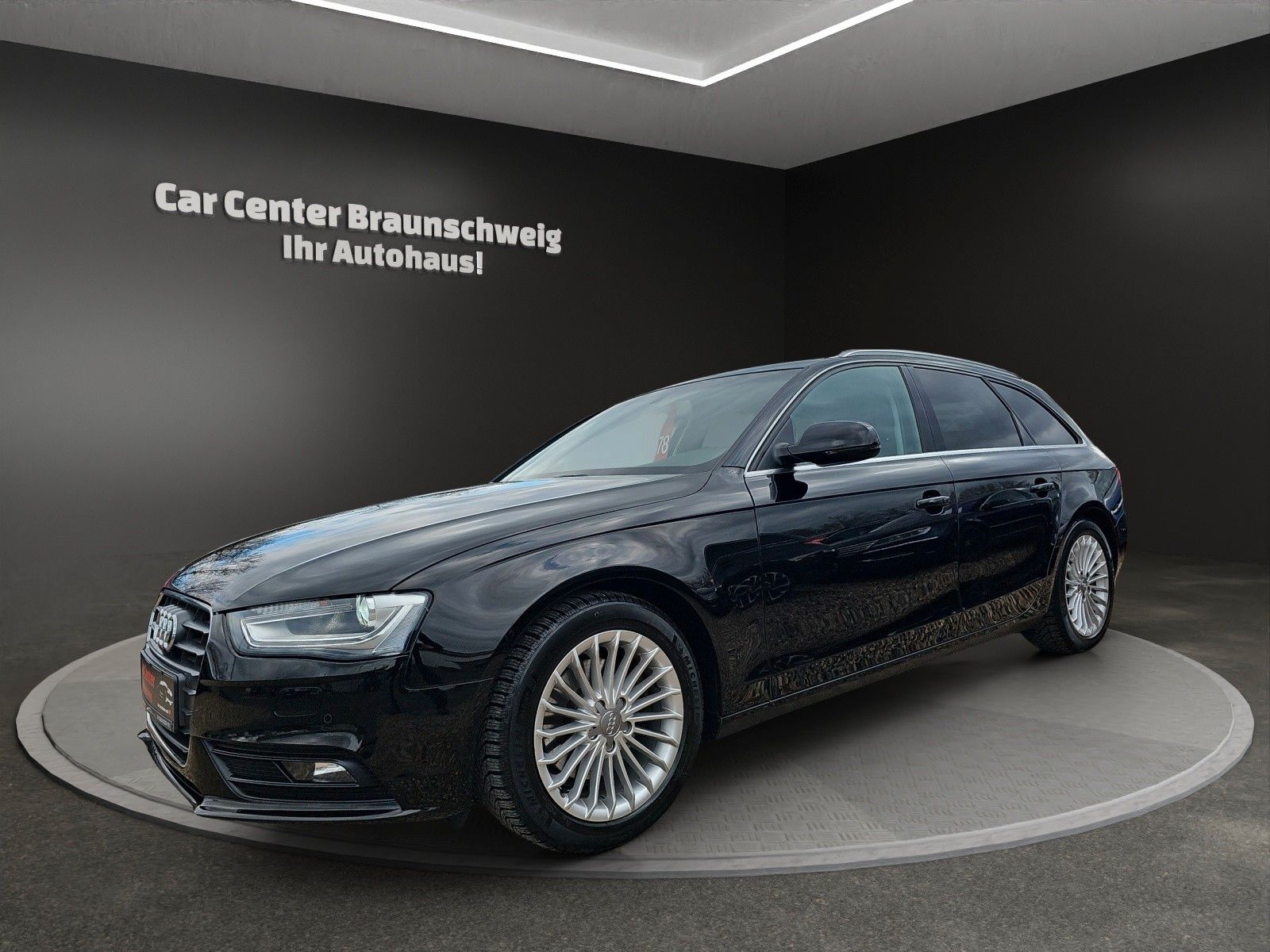 Audi A4 - 1