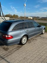 Mercedes-Benz Mercedes W211 E270 CDI Avantgarde E Klasse - Mercedes-Benz E 270: Cdi Avantgarde
