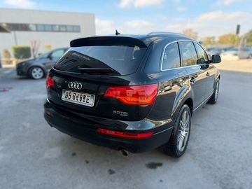 Audi Q7 - 6