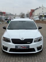 Skoda Octavia Combi RS 2.0 TDI KAMERA*NAVI - Skoda mit Diesel-Antrieb: RS