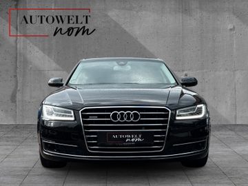 Audi A8 - 2