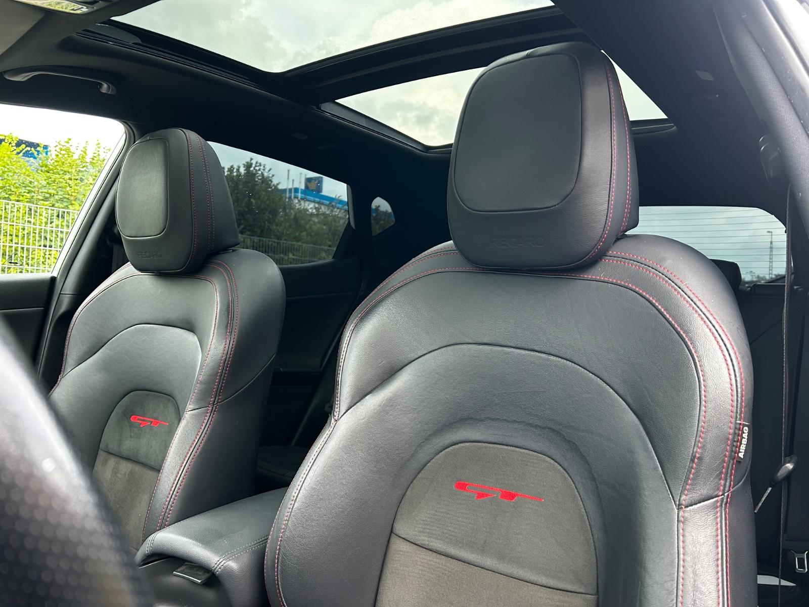 Kia Ceed 1.6 T-GDI GT-Track*PANO*KEYLESS*NAP*RFK*