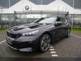 BMW 520d xDrive M Sport AHK ACC 360° HuD Sportpaket - BMW 520: 520d M Sport