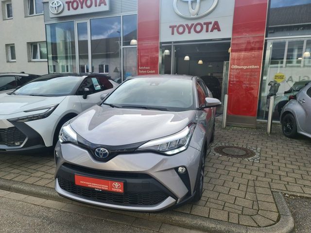 Toyota C-HR 2.0 Hybrid Team Deutschland