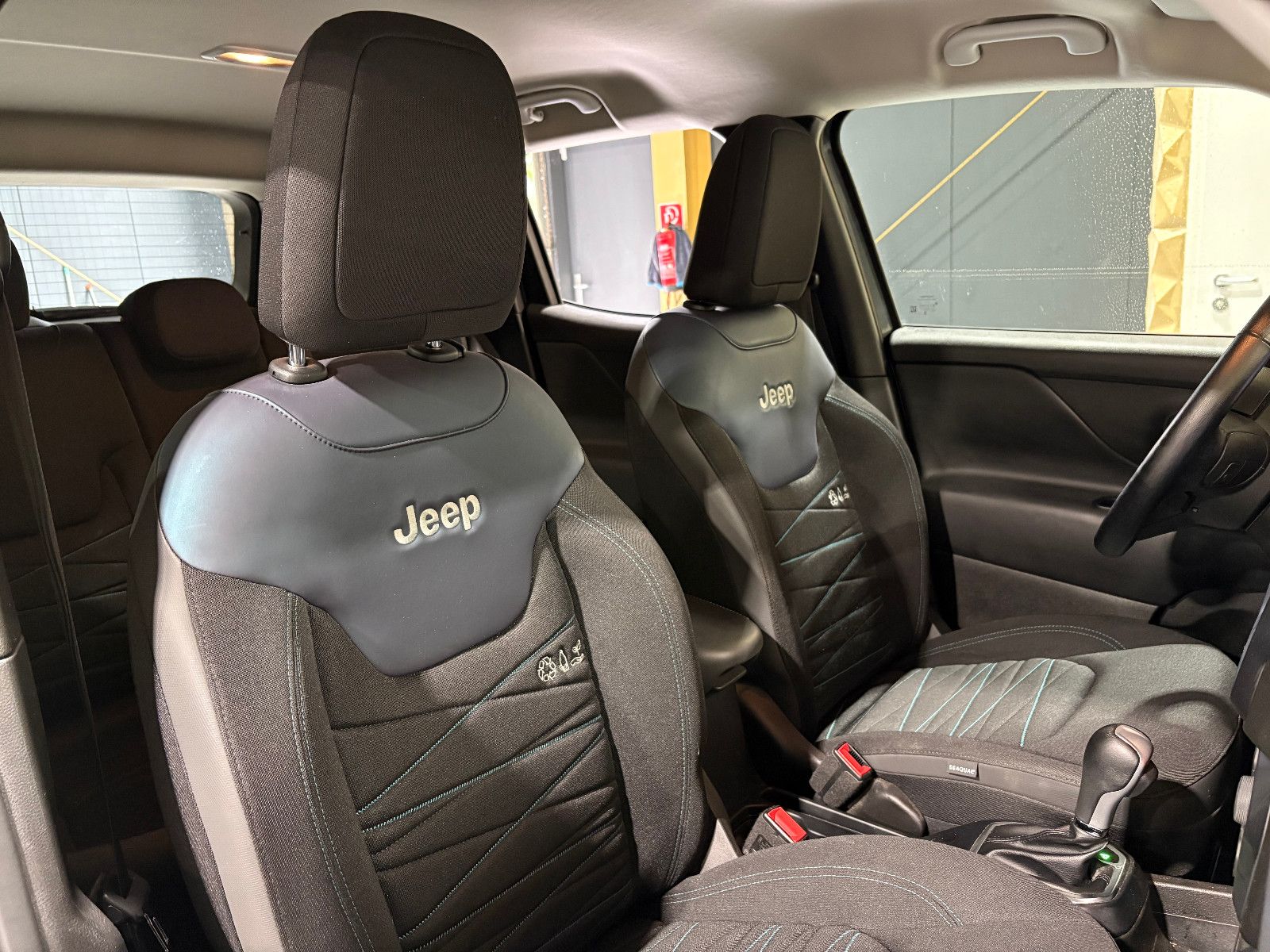 Fahrzeugabbildung Jeep Renegade Longitude Mild-Hybrid FWD/ACC/NAVI/KAM